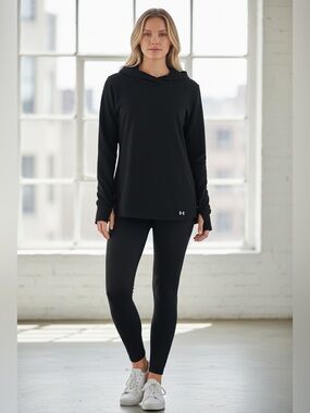 NEW, Under Armour ColdGear, Hoodie Black Fitted Performance Top Women’s, Large